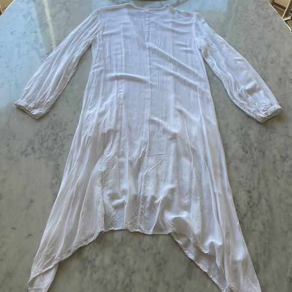 Vix White Pleated Cover Up - Picture 5 of 6